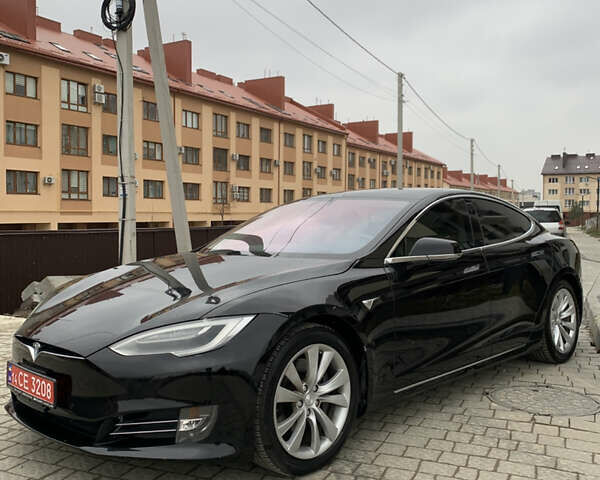 Черный Тесла Модель С, объемом двигателя 0 л и пробегом 193 тыс. км за 23300 $, фото 4 на Automoto.ua