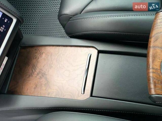 Черный Тесла Модель С, объемом двигателя 0 л и пробегом 71 тыс. км за 26790 $, фото 47 на Automoto.ua