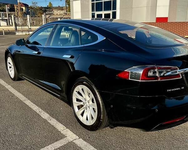 Черный Тесла Модель С, объемом двигателя 0 л и пробегом 118 тыс. км за 25700 $, фото 5 на Automoto.ua