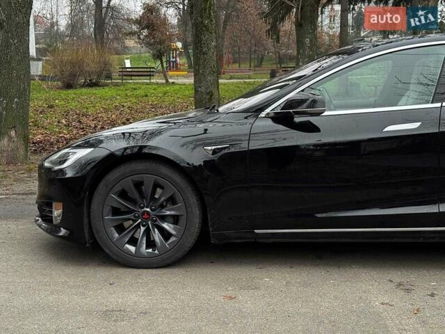 Черный Тесла Модель С, объемом двигателя 0 л и пробегом 64 тыс. км за 21490 $, фото 9 на Automoto.ua
