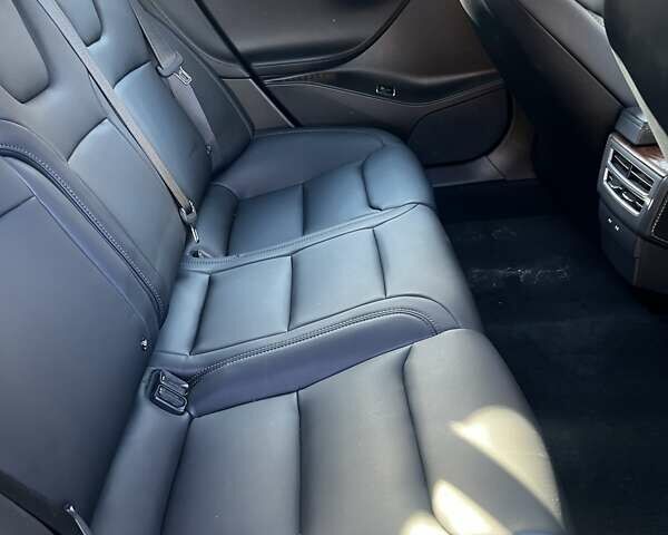 Черный Тесла Модель С, объемом двигателя 0 л и пробегом 118 тыс. км за 25700 $, фото 22 на Automoto.ua