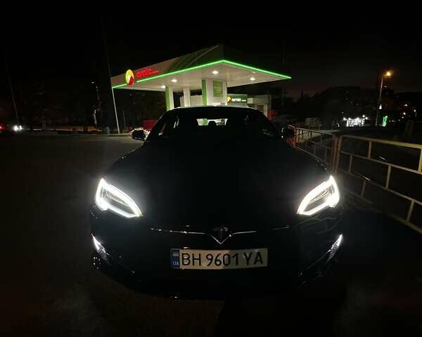 Черный Тесла Модель С, объемом двигателя 0 л и пробегом 118 тыс. км за 25700 $, фото 6 на Automoto.ua