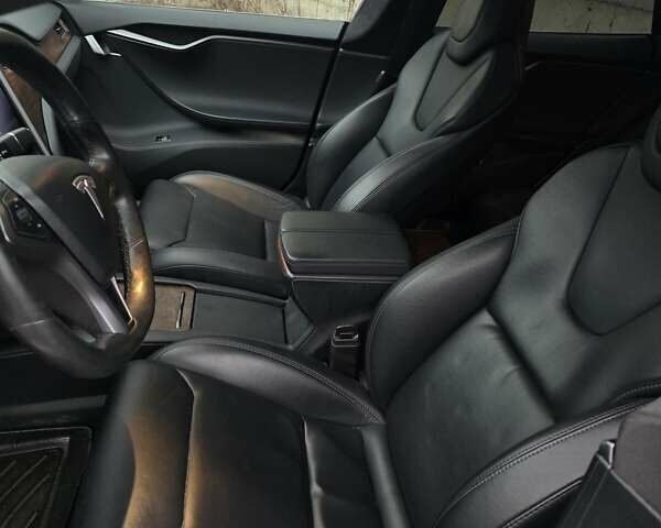 Чорний Тесла Модель С, об'ємом двигуна 0 л та пробігом 203 тис. км за 21800 $, фото 4 на Automoto.ua