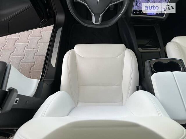 Черный Тесла Модель С, объемом двигателя 0 л и пробегом 65 тыс. км за 39999 $, фото 18 на Automoto.ua