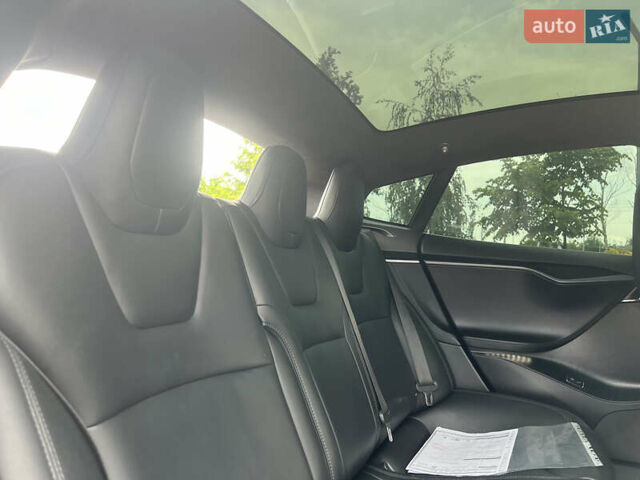 Черный Тесла Модель С, объемом двигателя 0 л и пробегом 82 тыс. км за 29990 $, фото 34 на Automoto.ua