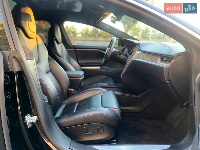 Черный Тесла Модель С, объемом двигателя 0 л и пробегом 108 тыс. км за 24700 $, фото 24 на Automoto.ua