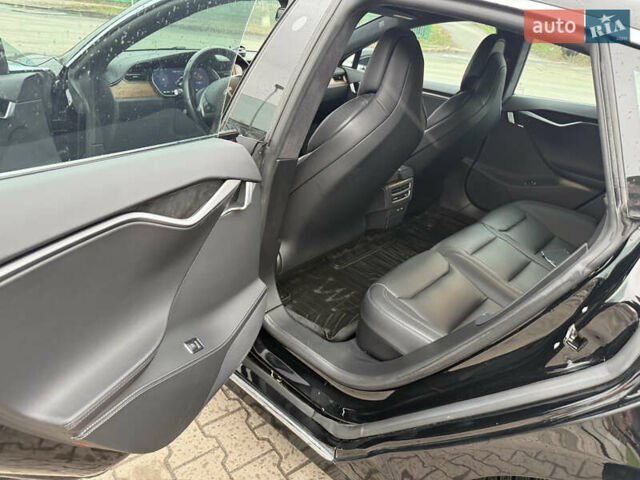 Черный Тесла Модель С, объемом двигателя 0 л и пробегом 91 тыс. км за 24000 $, фото 8 на Automoto.ua