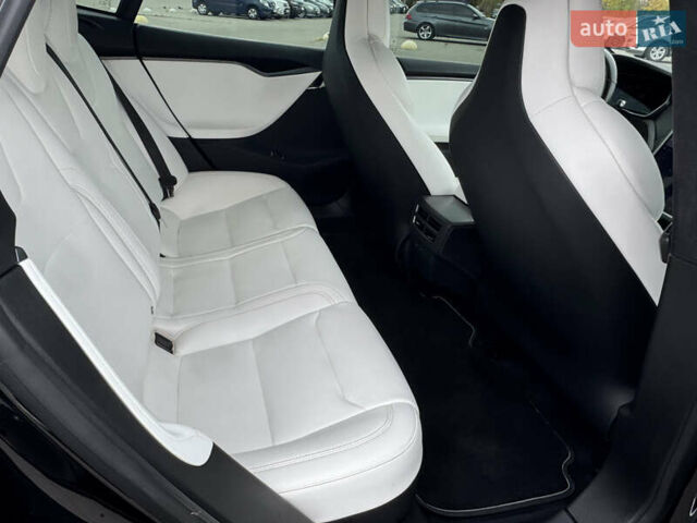 Чорний Тесла Модель С, об'ємом двигуна 0 л та пробігом 59 тис. км за 27900 $, фото 26 на Automoto.ua