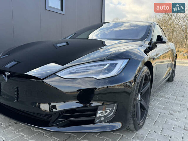 Черный Тесла Модель С, объемом двигателя 0 л и пробегом 98 тыс. км за 24900 $, фото 2 на Automoto.ua