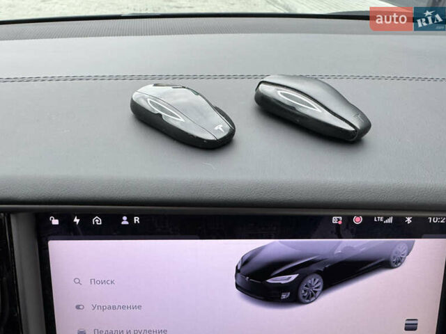 Черный Тесла Модель С, объемом двигателя 0 л и пробегом 98 тыс. км за 24900 $, фото 33 на Automoto.ua