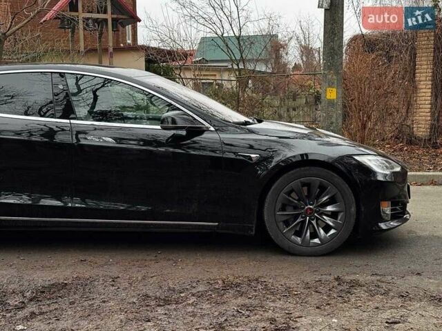 Черный Тесла Модель С, объемом двигателя 0 л и пробегом 64 тыс. км за 21490 $, фото 3 на Automoto.ua