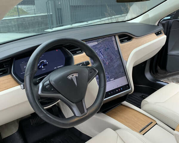 Черный Тесла Модель С, объемом двигателя 0 л и пробегом 193 тыс. км за 23300 $, фото 42 на Automoto.ua
