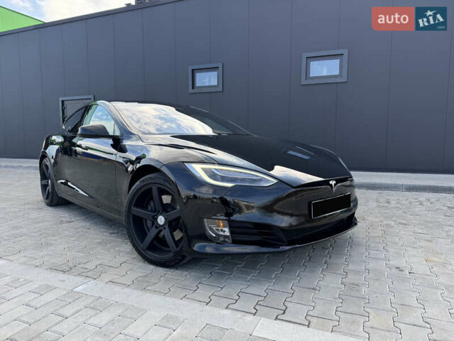 Черный Тесла Модель С, объемом двигателя 0 л и пробегом 98 тыс. км за 24900 $, фото 6 на Automoto.ua
