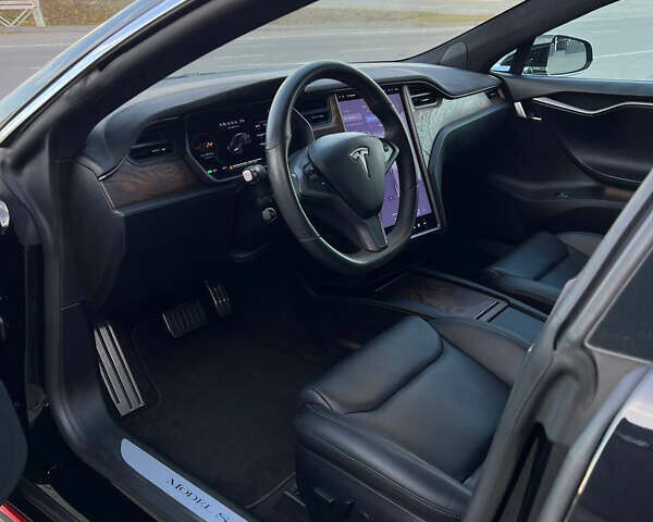 Черный Тесла Модель С, объемом двигателя 0 л и пробегом 121 тыс. км за 29500 $, фото 19 на Automoto.ua