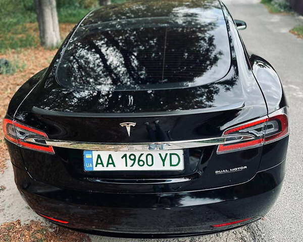 Чорний Тесла Модель С, об'ємом двигуна 0 л та пробігом 34 тис. км за 35500 $, фото 9 на Automoto.ua