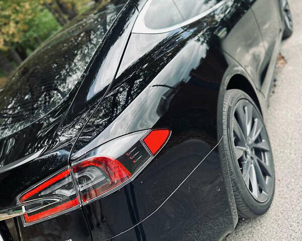 Чорний Тесла Модель С, об'ємом двигуна 0 л та пробігом 34 тис. км за 35500 $, фото 2 на Automoto.ua