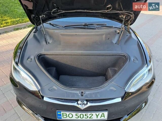 Чорний Тесла Модель С, об'ємом двигуна 0 л та пробігом 95 тис. км за 32500 $, фото 24 на Automoto.ua