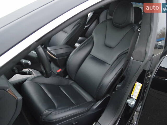 Черный Тесла Модель С, объемом двигателя 0 л и пробегом 110 тыс. км за 32999 $, фото 21 на Automoto.ua