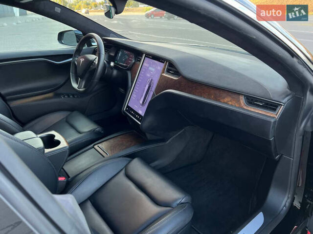 Черный Тесла Модель С, объемом двигателя 0 л и пробегом 121 тыс. км за 29500 $, фото 14 на Automoto.ua