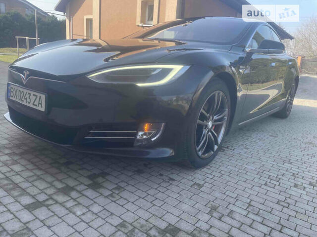 Чорний Тесла Модель С, об'ємом двигуна 0 л та пробігом 77 тис. км за 44000 $, фото 5 на Automoto.ua