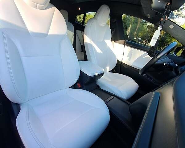 Чорний Тесла Модель С, об'ємом двигуна 0 л та пробігом 95 тис. км за 32500 $, фото 19 на Automoto.ua