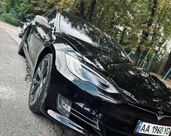 Чорний Тесла Модель С, об'ємом двигуна 0 л та пробігом 34 тис. км за 35500 $, фото 33 на Automoto.ua