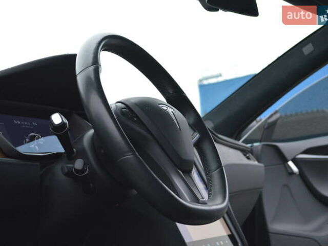 Черный Тесла Модель С, объемом двигателя 0 л и пробегом 110 тыс. км за 32999 $, фото 22 на Automoto.ua