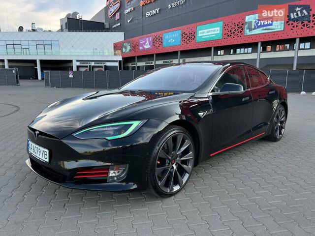Черный Тесла Модель С, объемом двигателя 0 л и пробегом 121 тыс. км за 29500 $, фото 4 на Automoto.ua