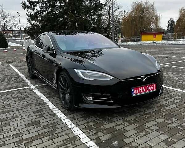 Черный Тесла Модель С, объемом двигателя 0 л и пробегом 106 тыс. км за 31000 $, фото 10 на Automoto.ua