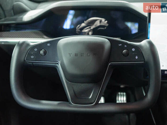 Черный Тесла Модель С, объемом двигателя 0 л и пробегом 25 тыс. км за 48000 $, фото 19 на Automoto.ua