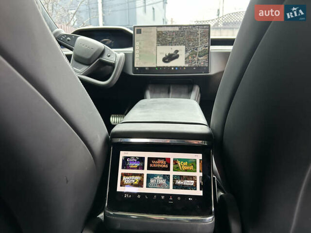 Черный Тесла Модель С, объемом двигателя 0 л и пробегом 63 тыс. км за 39500 $, фото 13 на Automoto.ua