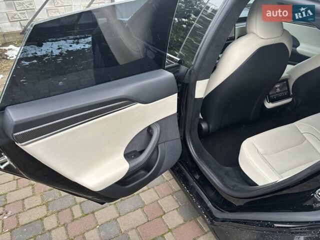 Черный Тесла Модель С, объемом двигателя 0 л и пробегом 118 тыс. км за 36500 $, фото 21 на Automoto.ua