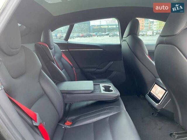 Чорний Тесла Модель С, об'ємом двигуна 0 л та пробігом 53 тис. км за 38300 $, фото 27 на Automoto.ua