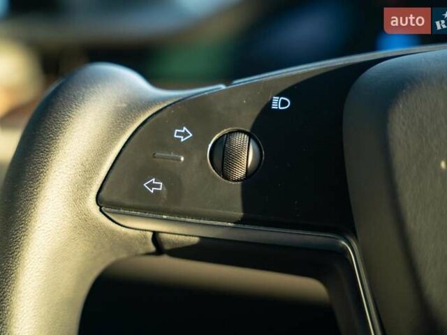 Чорний Тесла Модель С, об'ємом двигуна 0.5 л та пробігом 23 тис. км за 42500 $, фото 22 на Automoto.ua