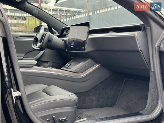 Черный Тесла Модель С, объемом двигателя 0 л и пробегом 29 тыс. км за 32900 $, фото 19 на Automoto.ua