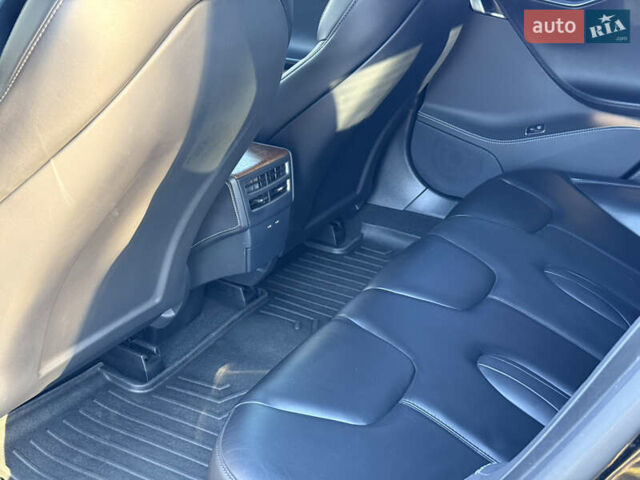 Черный Тесла Модель С, объемом двигателя 0 л и пробегом 45 тыс. км за 34900 $, фото 19 на Automoto.ua