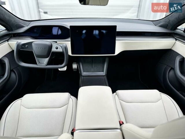 Черный Тесла Модель С, объемом двигателя 0 л и пробегом 42 тыс. км за 65555 $, фото 23 на Automoto.ua