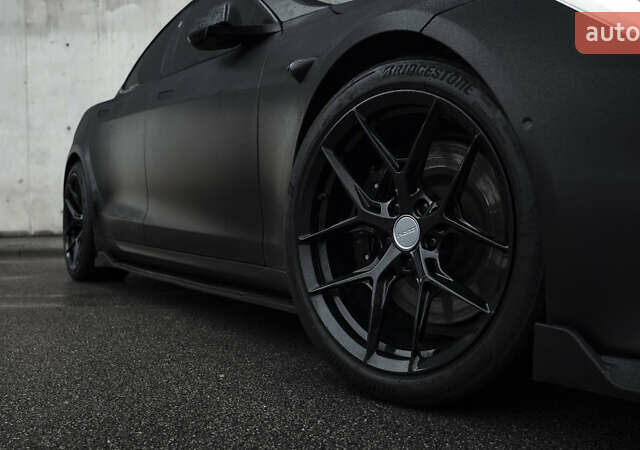 Чорний Тесла Модель С, об'ємом двигуна 0 л та пробігом 49 тис. км за 37900 $, фото 3 на Automoto.ua