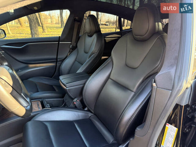 Черный Тесла Модель С, объемом двигателя 0 л и пробегом 45 тыс. км за 34900 $, фото 27 на Automoto.ua