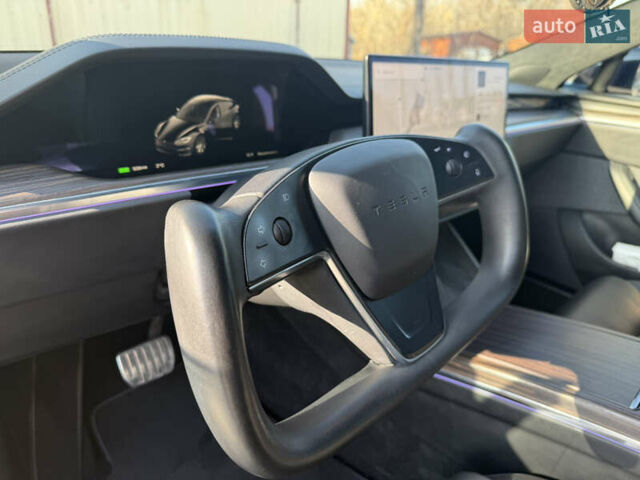 Черный Тесла Модель С, объемом двигателя 0 л и пробегом 61 тыс. км за 41999 $, фото 13 на Automoto.ua