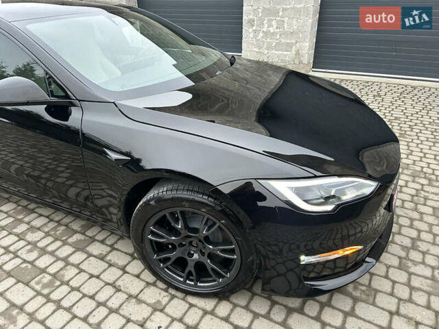 Черный Тесла Модель С, объемом двигателя 0 л и пробегом 77 тыс. км за 31500 $, фото 13 на Automoto.ua