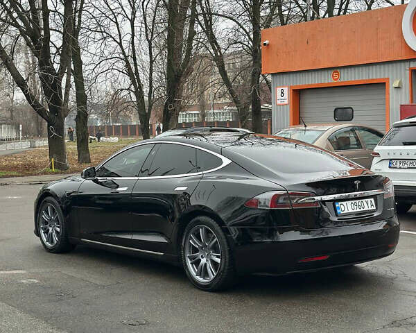 Чорний Тесла Модель С, об'ємом двигуна 0 л та пробігом 106 тис. км за 26900 $, фото 9 на Automoto.ua
