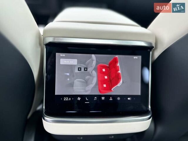 Черный Тесла Модель С, объемом двигателя 0 л и пробегом 42 тыс. км за 65555 $, фото 33 на Automoto.ua