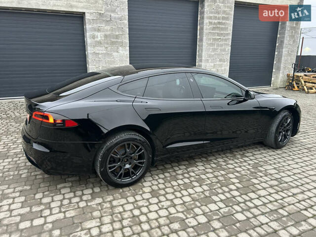 Черный Тесла Модель С, объемом двигателя 0 л и пробегом 77 тыс. км за 31500 $, фото 11 на Automoto.ua