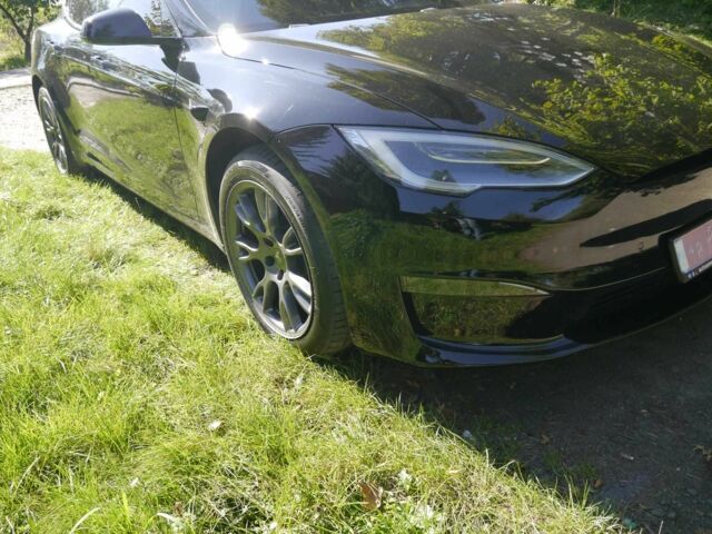 Чорний Тесла Модель С, об'ємом двигуна 0 л та пробігом 117 тис. км за 36500 $, фото 2 на Automoto.ua