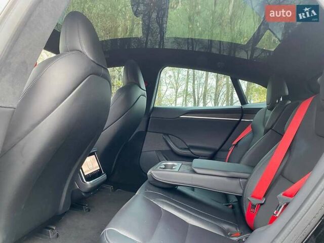 Чорний Тесла Модель С, об'ємом двигуна 0 л та пробігом 53 тис. км за 38300 $, фото 24 на Automoto.ua