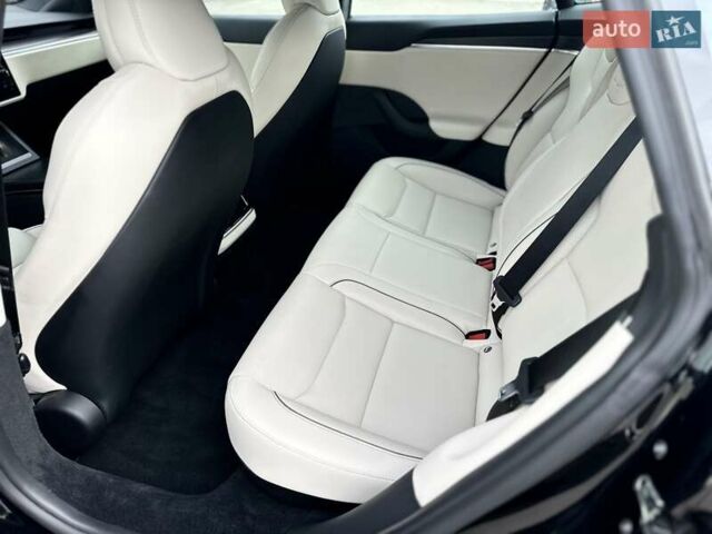 Чорний Тесла Модель С, об'ємом двигуна 0 л та пробігом 42 тис. км за 59900 $, фото 30 на Automoto.ua