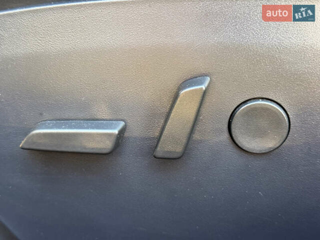 Черный Тесла Модель С, объемом двигателя 0 л и пробегом 45 тыс. км за 34900 $, фото 34 на Automoto.ua