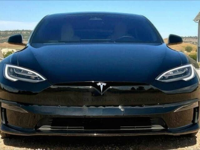 Черный Тесла Модель С, объемом двигателя 0 л и пробегом 16 тыс. км за 18500 $, фото 1 на Automoto.ua