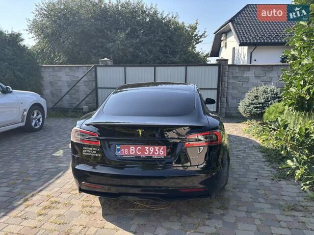 Черный Тесла Модель С, объемом двигателя 0 л и пробегом 115 тыс. км за 37500 $, фото 2 на Automoto.ua